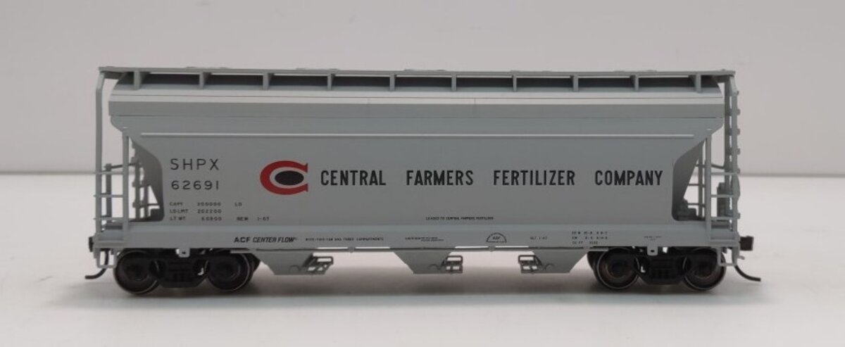 Atlas 20001138 HO Central Farmers Fertilizer Covered Hopper #62691