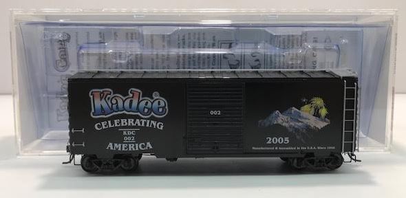 Kadee 6902 HO Scale 2005 Celebrating America 40' PS-1 Boxcar #002