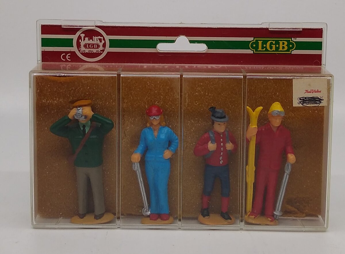 LGB 5146 Standing Alpine Figures G Scale (Set of 4)