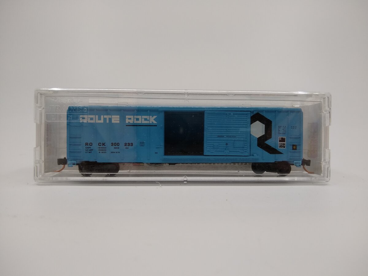 Micro-Trains 02500170 N Rock Island 50' Rib Side Boxcar w/o Roofwalk #300233