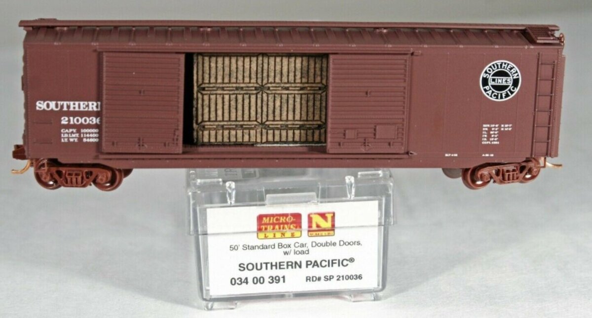 Micro-Trains 03400391 N Southern Pacific 50' Standard Double Door Boxcar #210036