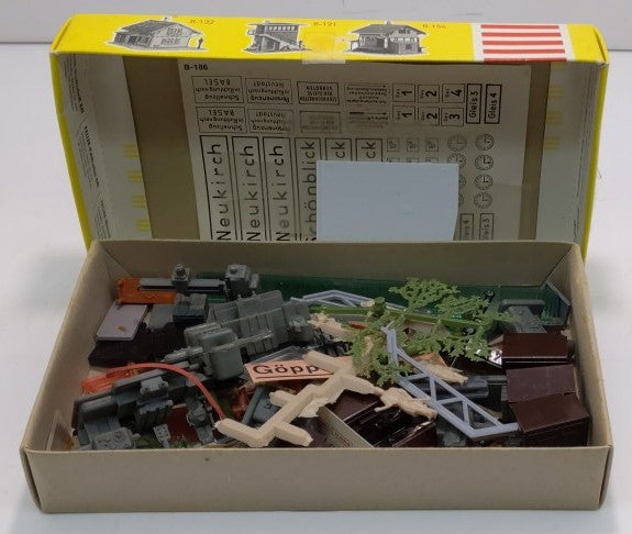 FALLER HO MAQUETTE Hangar De Gare 154 Train Electrique EUR 18,00 - FR FALLER HO MAQUETTE Hangar De Gare 154 Train Electrique EUR 18,00 - FR