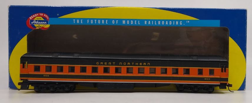 Athearn 7834 HO Scale Great Northern Standard Round Roof Coach #959