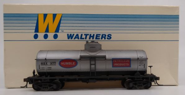Walthers 932-5008 HO Scale HOX Humble Single Dome Tank Car Road # 377 Kit