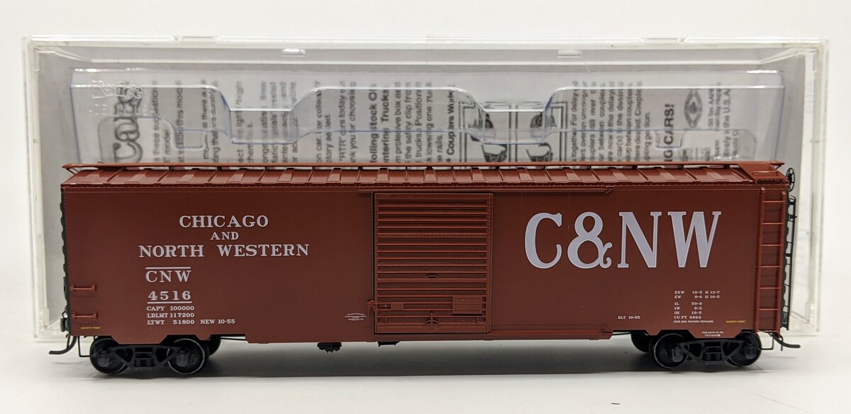 Kadee 6378 HO Chicago and Northwestern 50' PS-1 Boxcar with 8' Door #4516