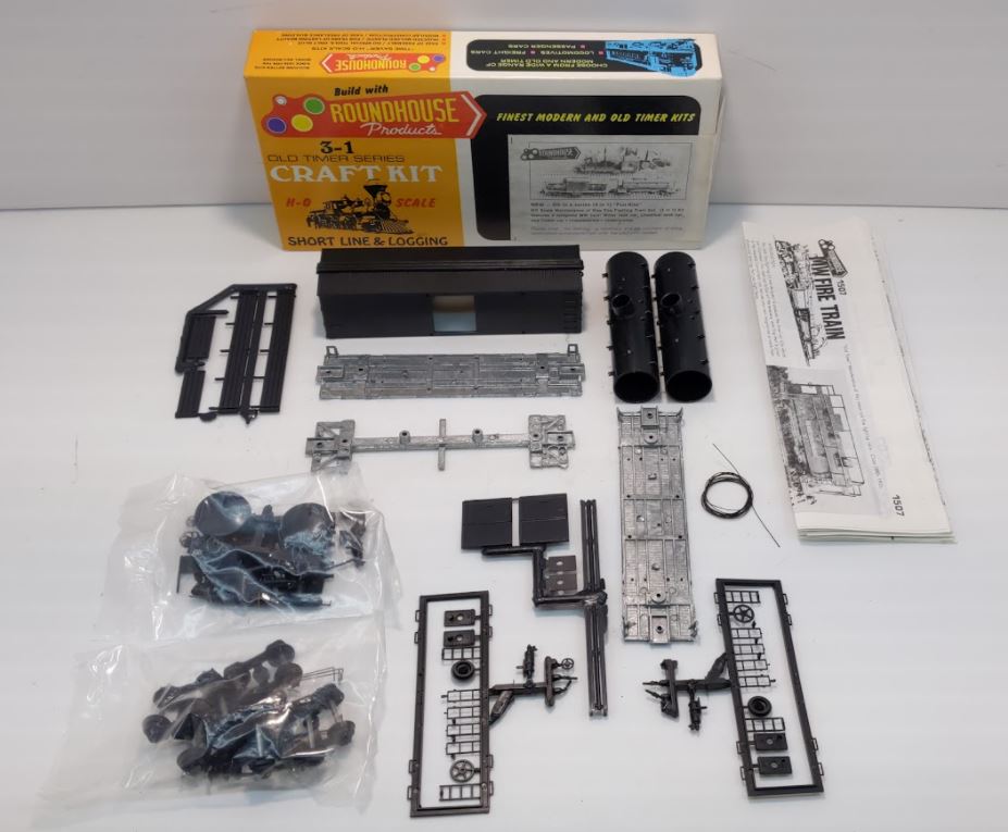 Roundhouse 1507 HO Scale Maintenance Of Way Fire Fighting Train 3-in-1 Kit