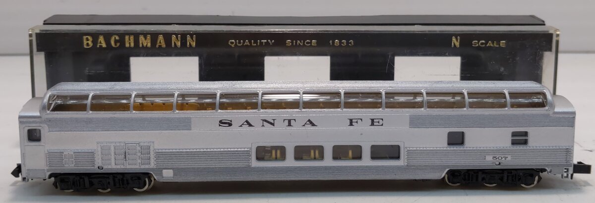 Bachmann 5654 N Scale Santa Fe 85' Full Vista Dome Passenger Car #507
