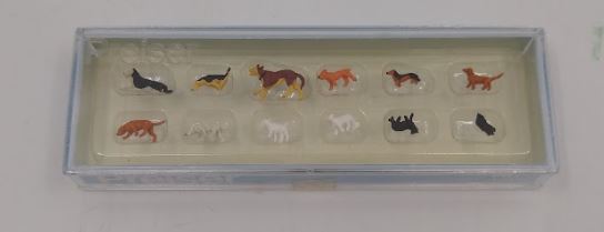 Preiser 14165 HO Assorted Cats & Dog Figures (Set of 12)