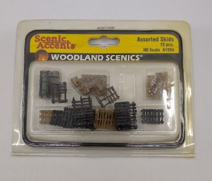 Woodland Scenics A1854 HO Scenic Accents Assorted Skids (Set of 15)
