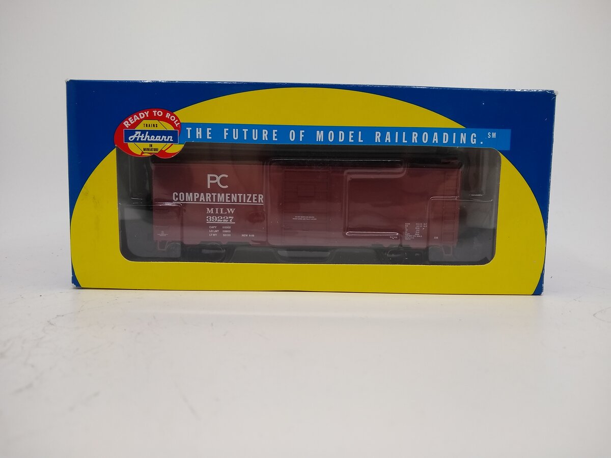 Athearn 70368 HO Scale Milw.Rd. 40' Superior Boxcar #39227