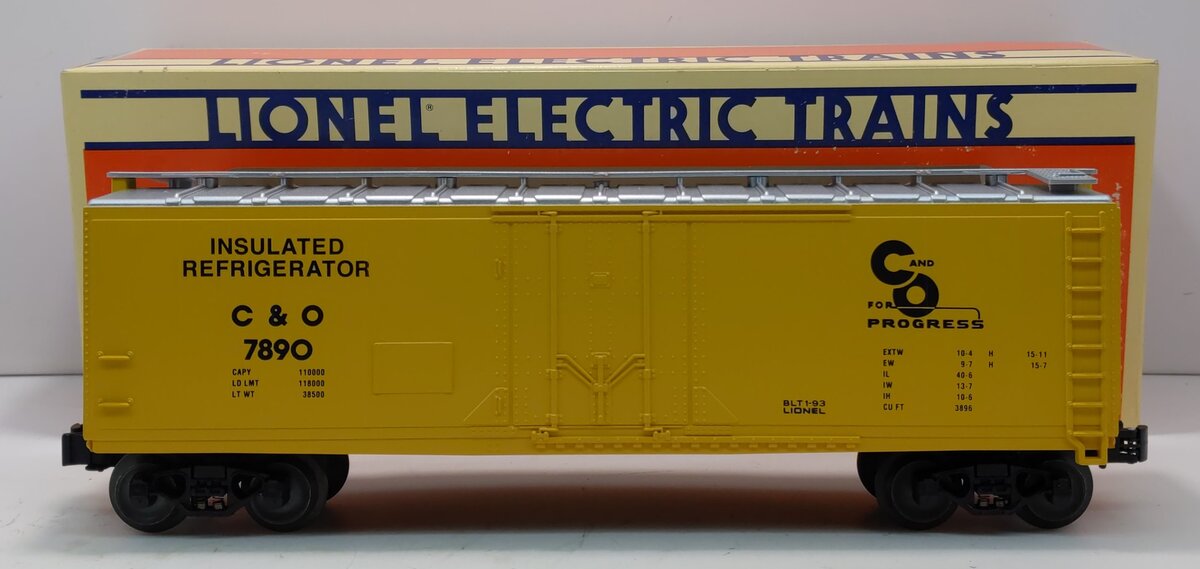 Lionel 6-17303 O Gauge Chesapeake and Ohio Reefer Car