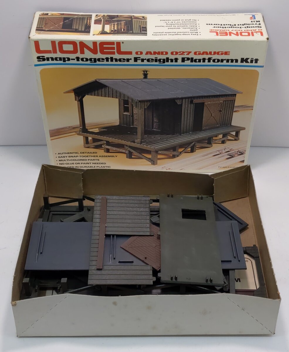 Lionel 6-2784 O/O27 Freight Platform Building Snap-Together Kit