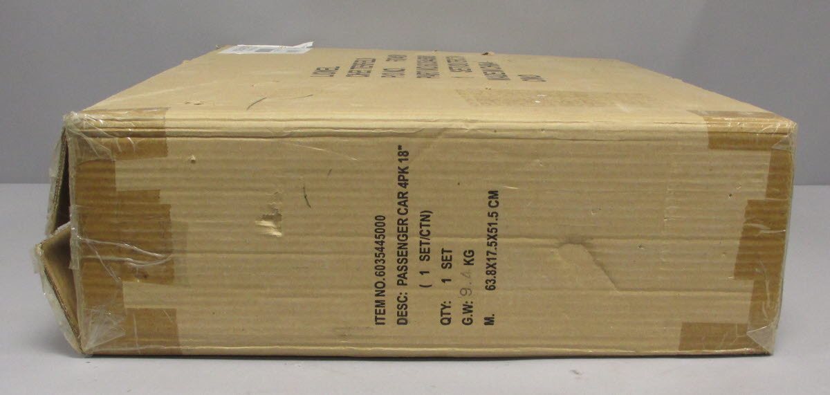 Lionel 6-35445 O SP Shasta Daylight 18" Passenger Car (Pack of 4)