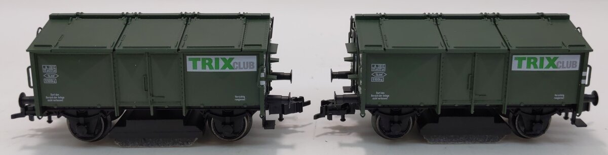 Trix 24220 HO Track Cleaning Car "10 Year Club Member