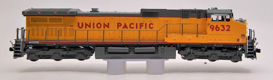 Kato 37-6632 HO Union Pacific GE C44-9W Diesel Loco Standard DC #9632