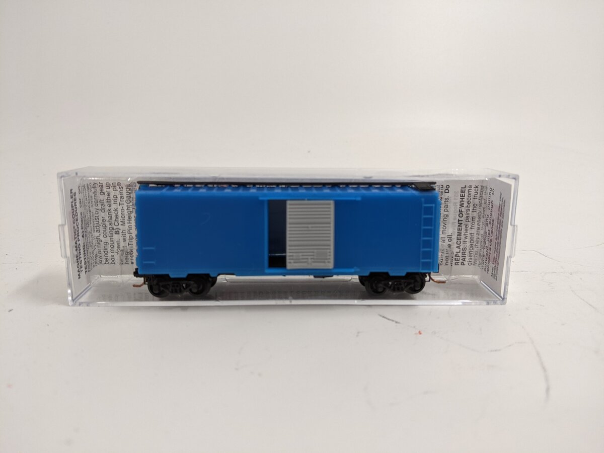 Micro-Trains 02000000 N Undecorated 40' Standard Single Door Boxcar