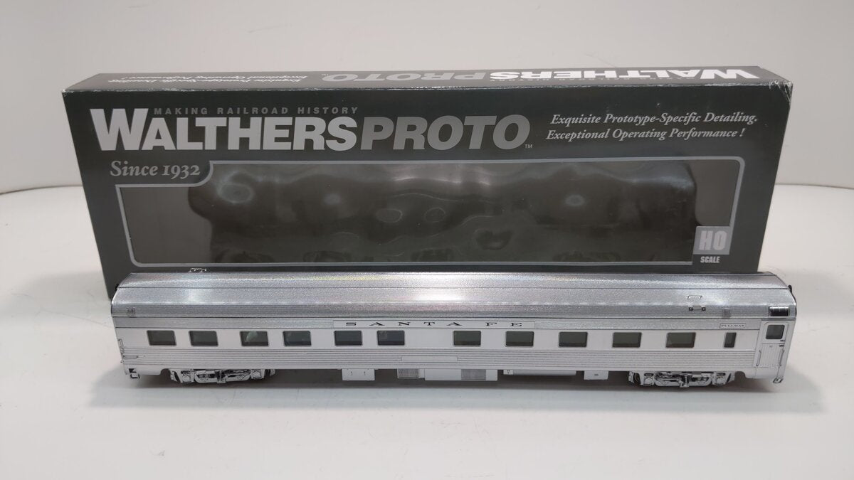 Walthers 920-9352 HO Santa Fe San Francisco Chief "Pine" Series 10-6 Deluxe