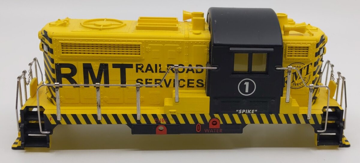 RMT 994731 O MOW Beep Diesel Locomotive Shell #1