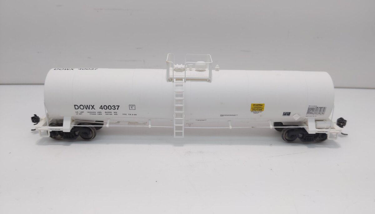 Atlas 20003168 HO 23,500-Gallon Tank, DOW #40037