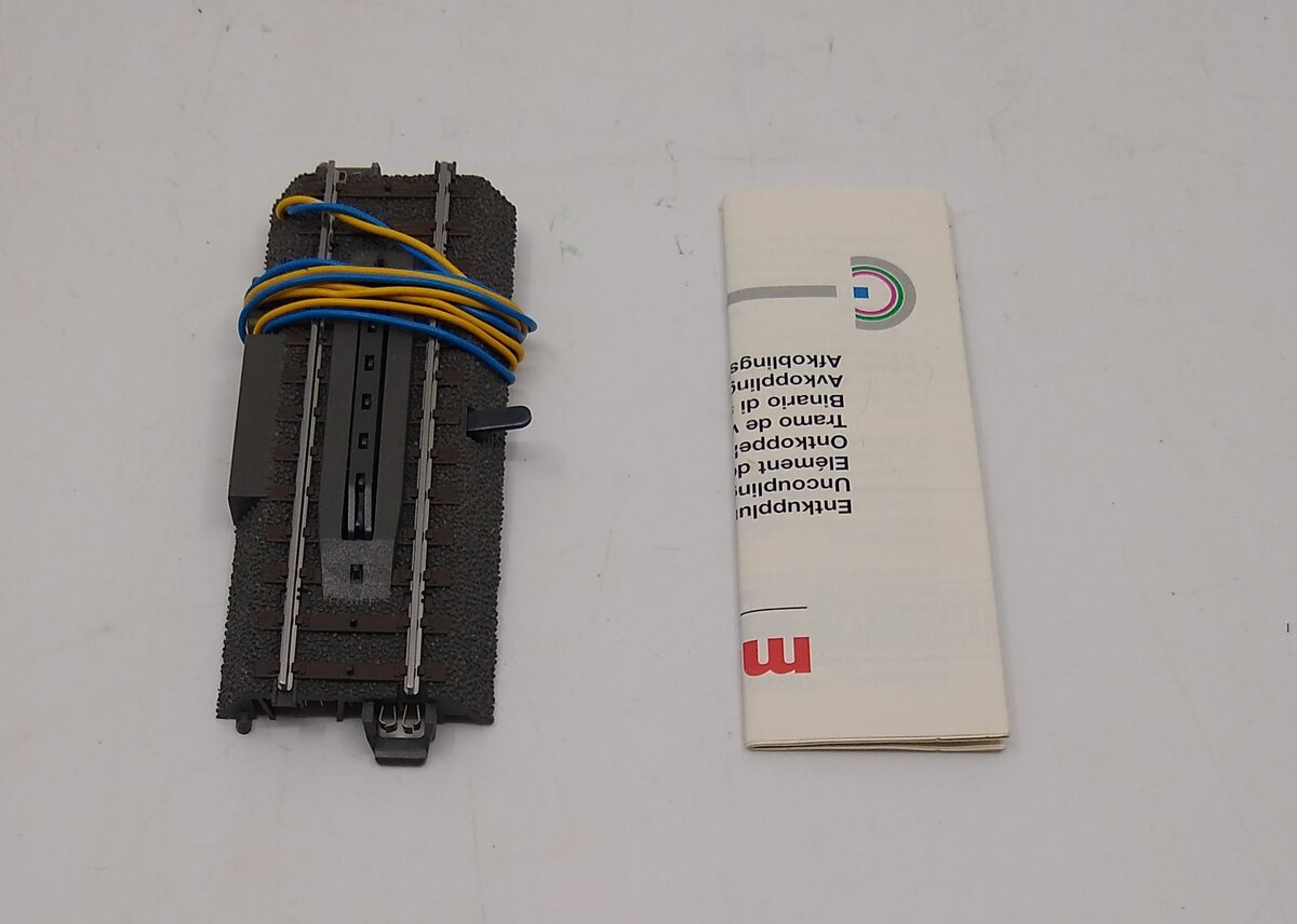 Marklin 24997 HO C-Track Electric Uncoupler Section