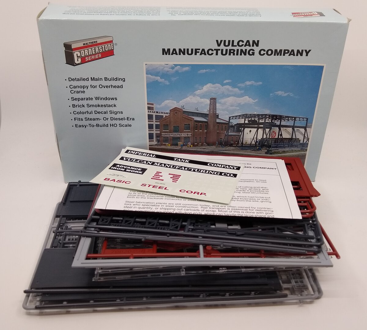 Walthers 933-3045 HO Vulcan Manufacturing Company Industrial Structure Kit