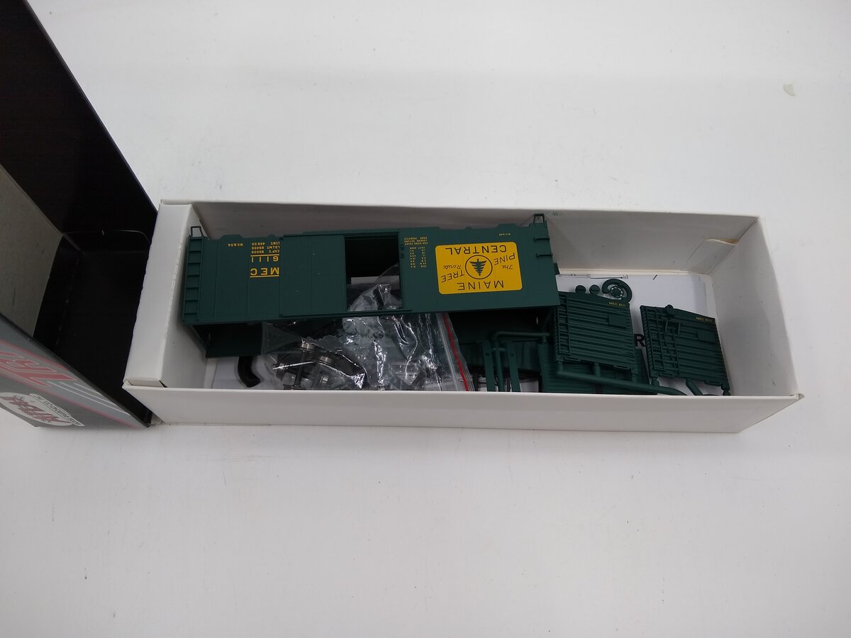 Atlas 21000007 HO 1937 AAR 40' Boxcar Kit MEC #6111