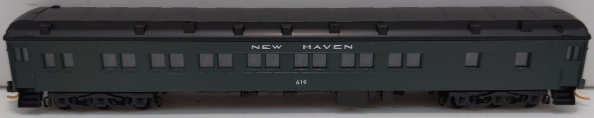 Micro Trains 14300100 N New Haven 83' 28-1 Heavyweight Parlor Car #619