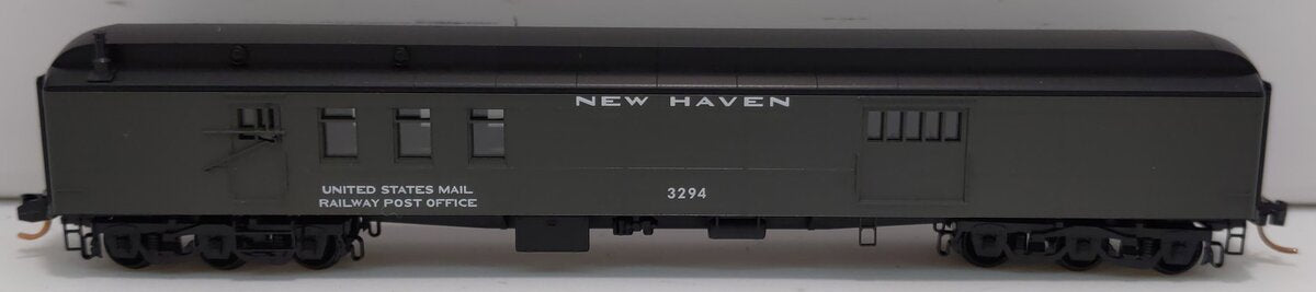 Micro-Trains 14800100 N New Haven Heavyweight Mail Baggage Car #3294