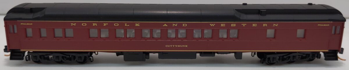 Micro-Trains 14200180 N N&W Cuttyhunk 12-1 Heavyweight Sleeper Car