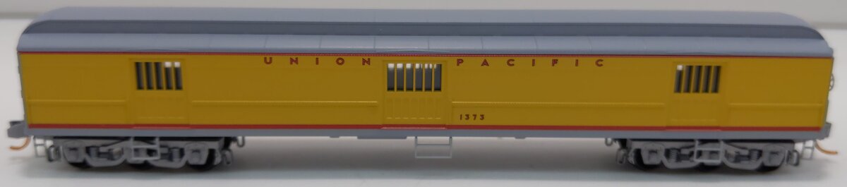Micro-Trains 14900060 N Union Pacific 70' Heavyweight Horse Car #1373