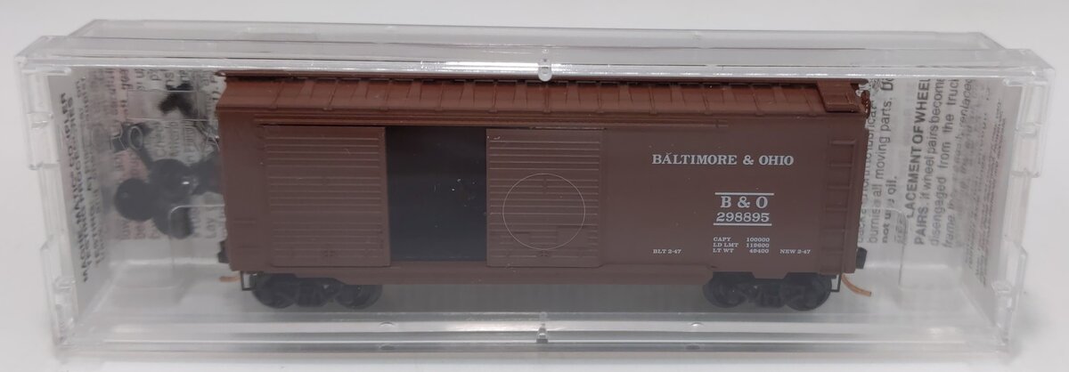 Micro-Trains 02300040 N B&O 40' Standard Boxcar w/ Double Doors #298895