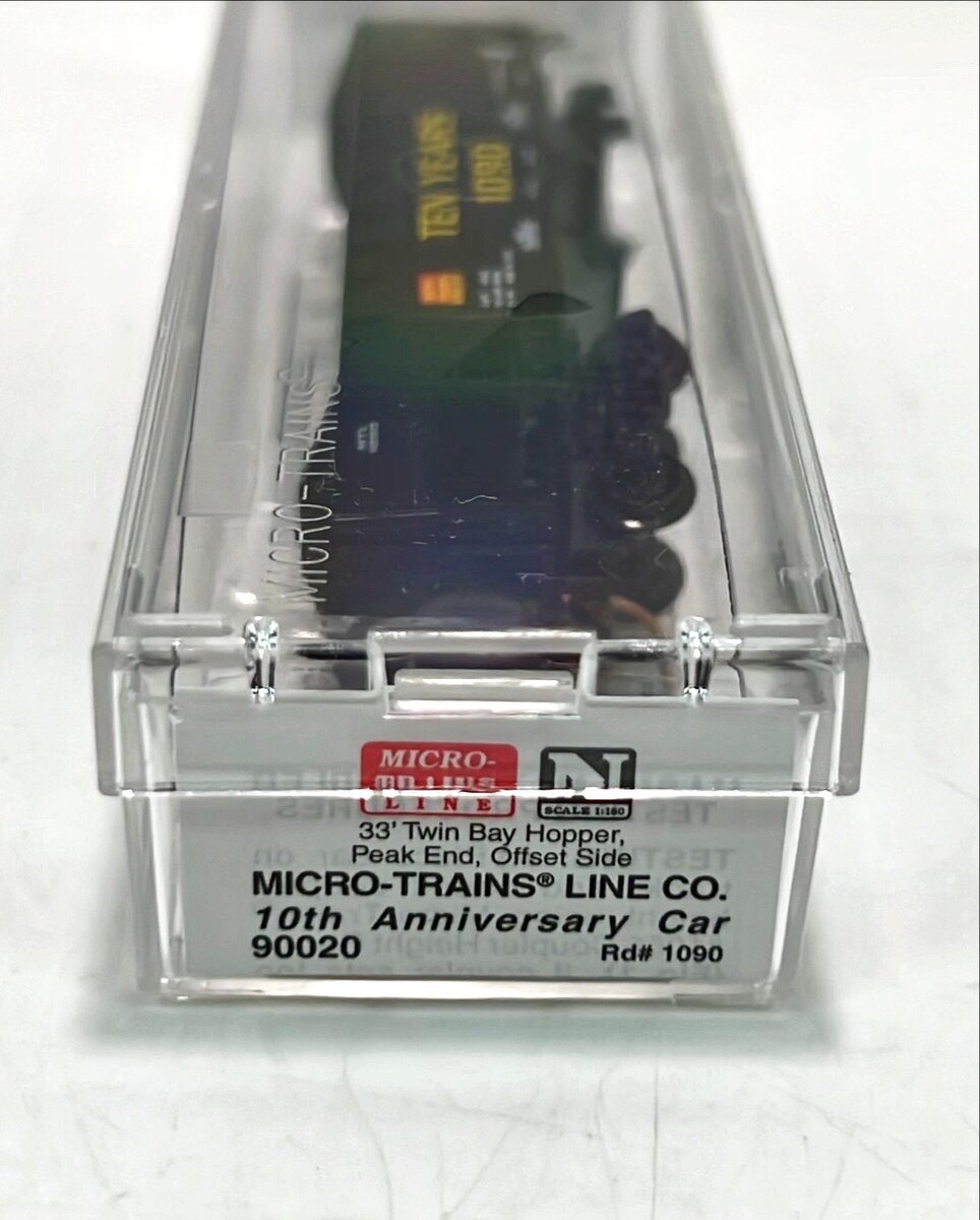 Micro-Trains 90020 N Scale MTL 10th Ann. 33' Twin Bay Hopper #1090