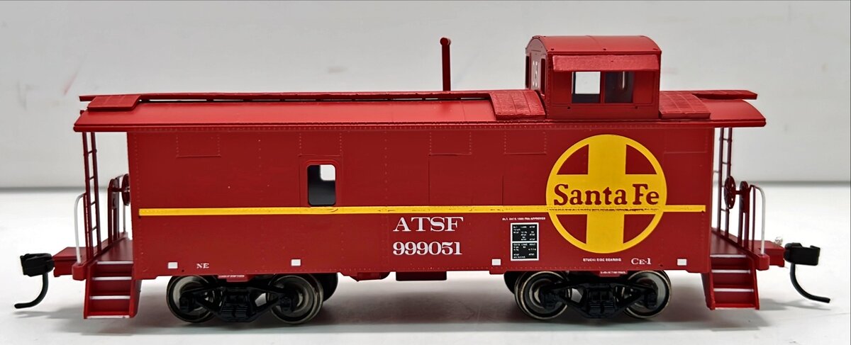 Centralia Car Shops CCS1081 HO Santa Fe CE-1 Waycar Caboose – Trainz