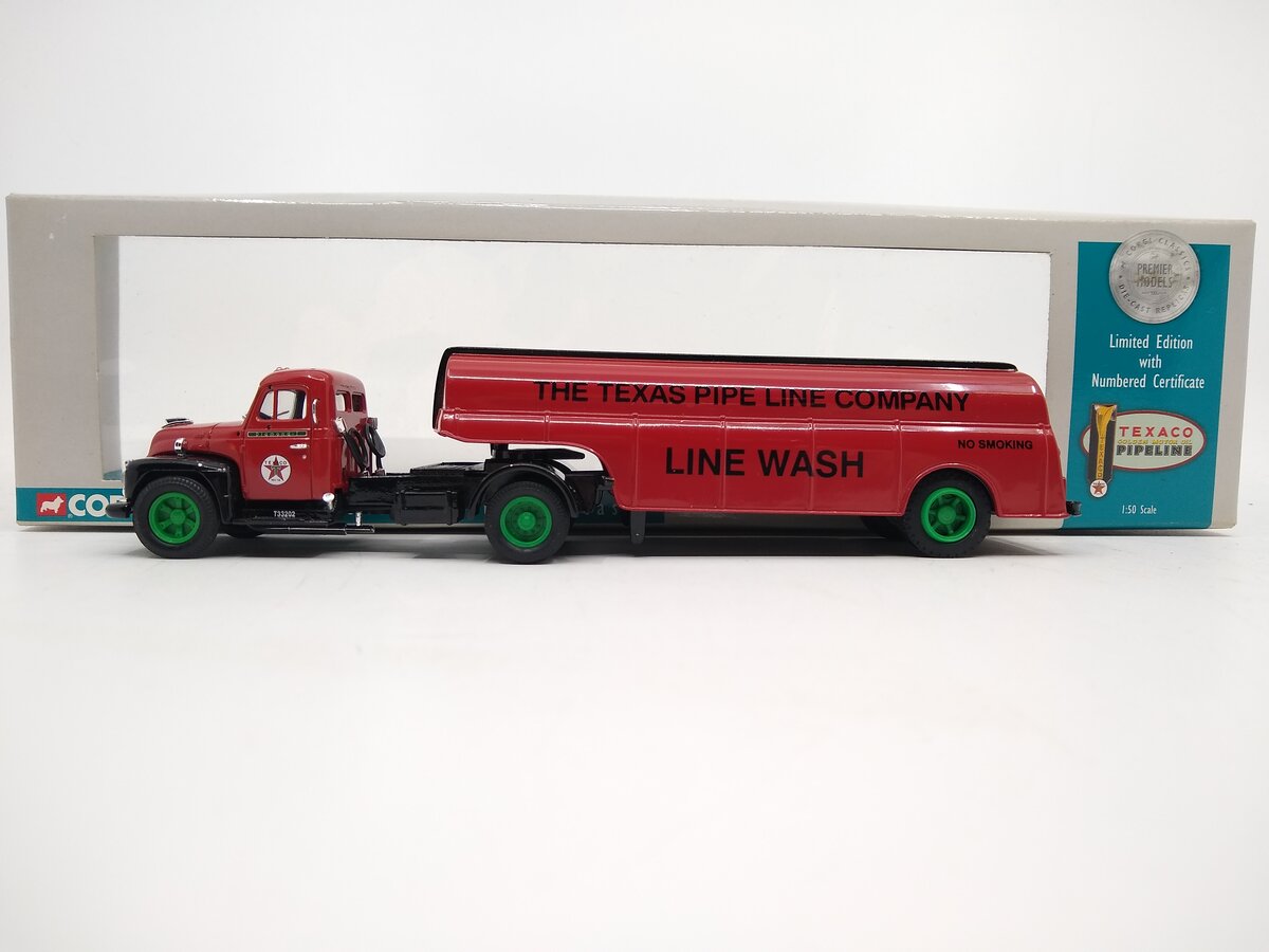 Corgi 56204 1:50 Texaco Diamond T620 Semi Skirted Tanker W/Numbered Certificate