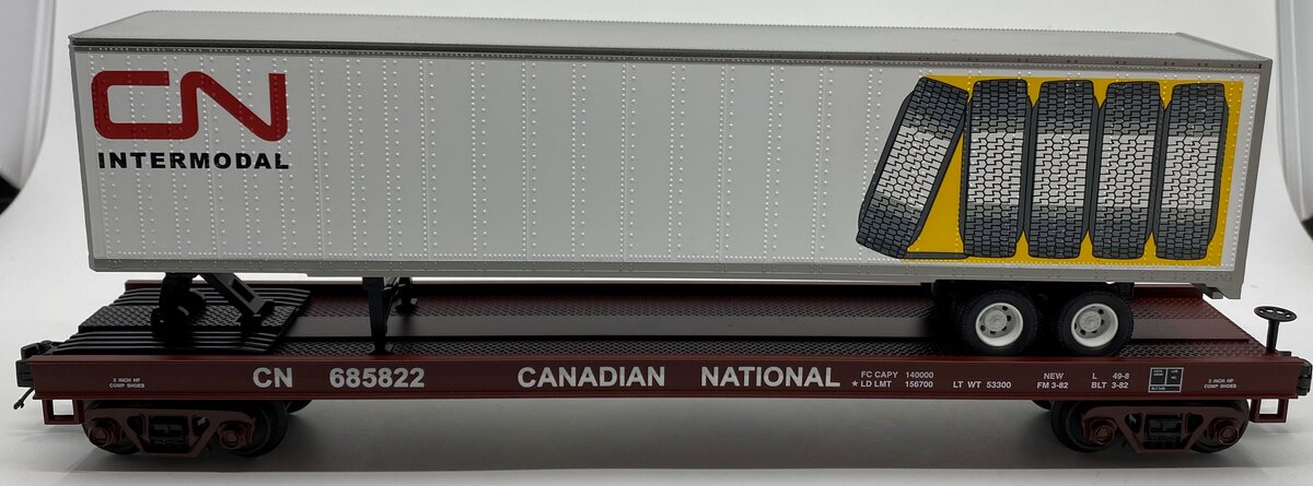 MTH 20-98679 Canadian National Flat Car w/ 48' Trailer