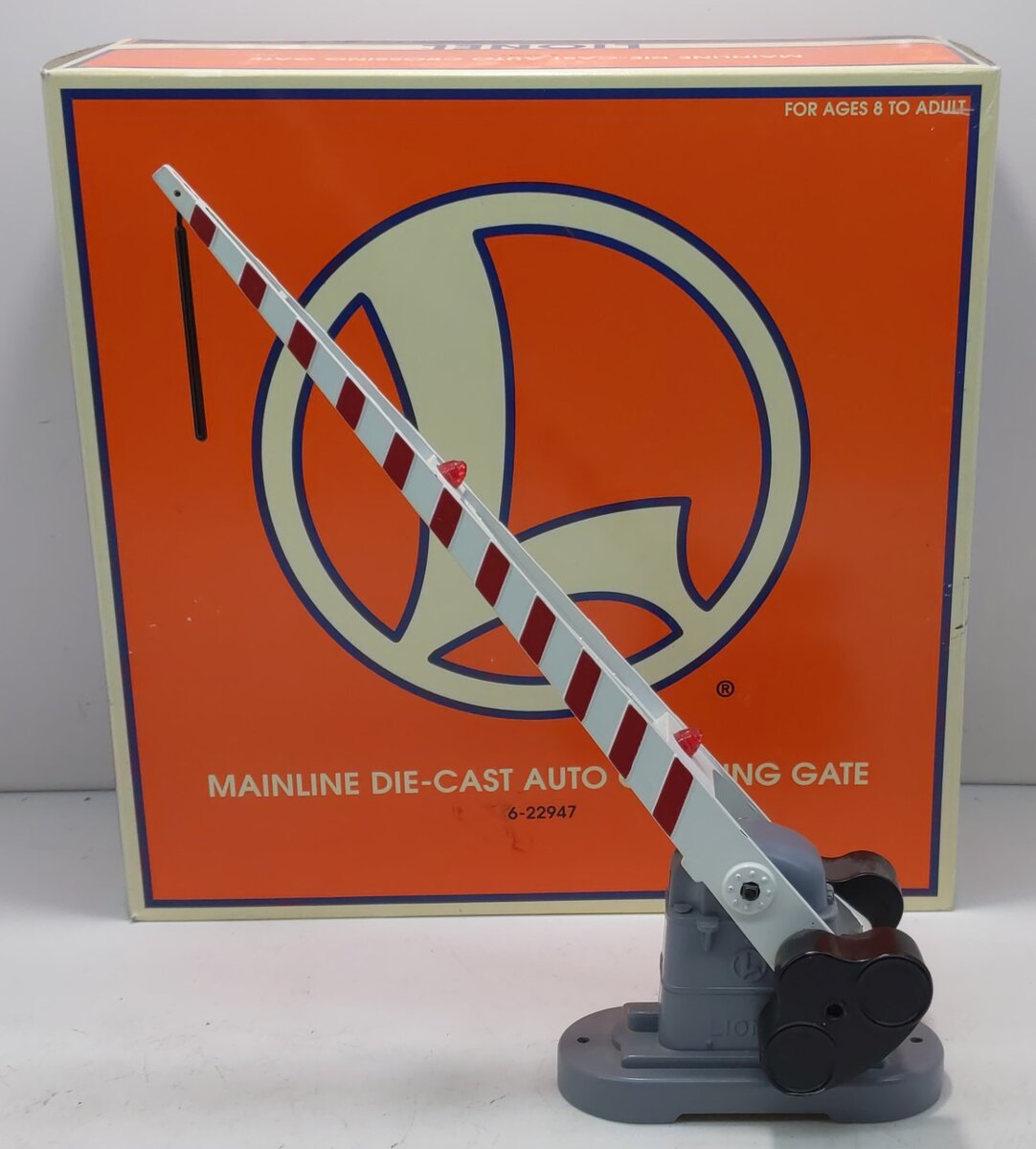Lionel 6-22947 Mainline Die-Cast Auto Crossing Gate