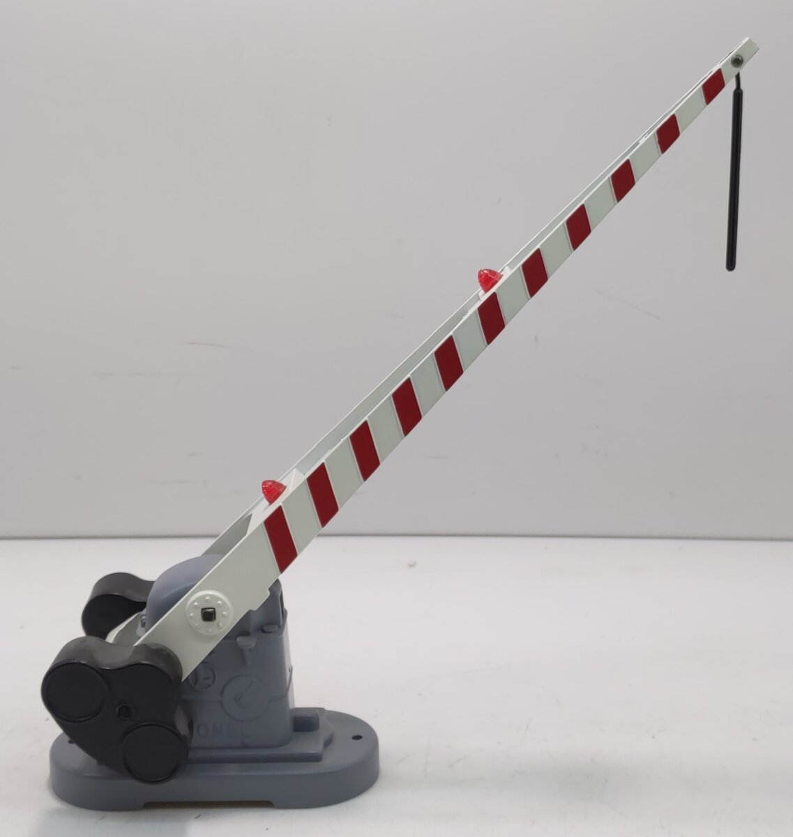 Lionel 6-22947 Mainline Die-Cast Auto Crossing Gate