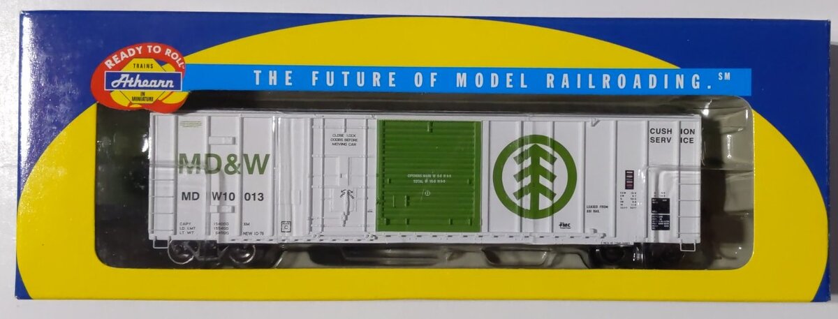 Athearn 92845 HO Scale MD&W 50' Plug & Sliding Door Boxcar #10013