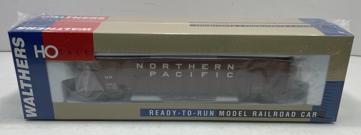 Walthers 932-24066 HO Northern Pacific Gold Line Wood Chip Gondola (Set of 2)