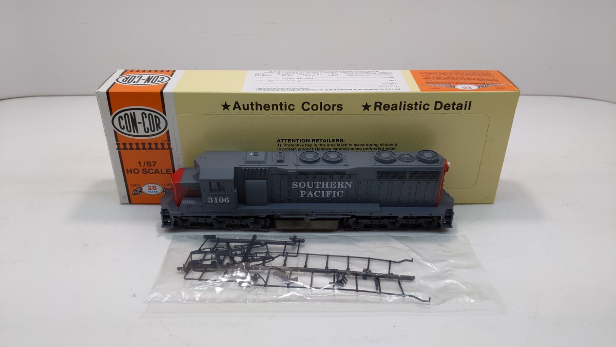 Con-Cor 0015-2055 HO Southern Pacific EMD SD-35 Diesel Locomotive #3106