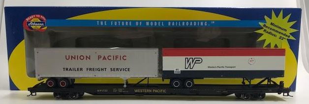 Athearn 93272 HO Scale Western Pacific 85'' Flat Car #1722 W/2-40'' Trailers