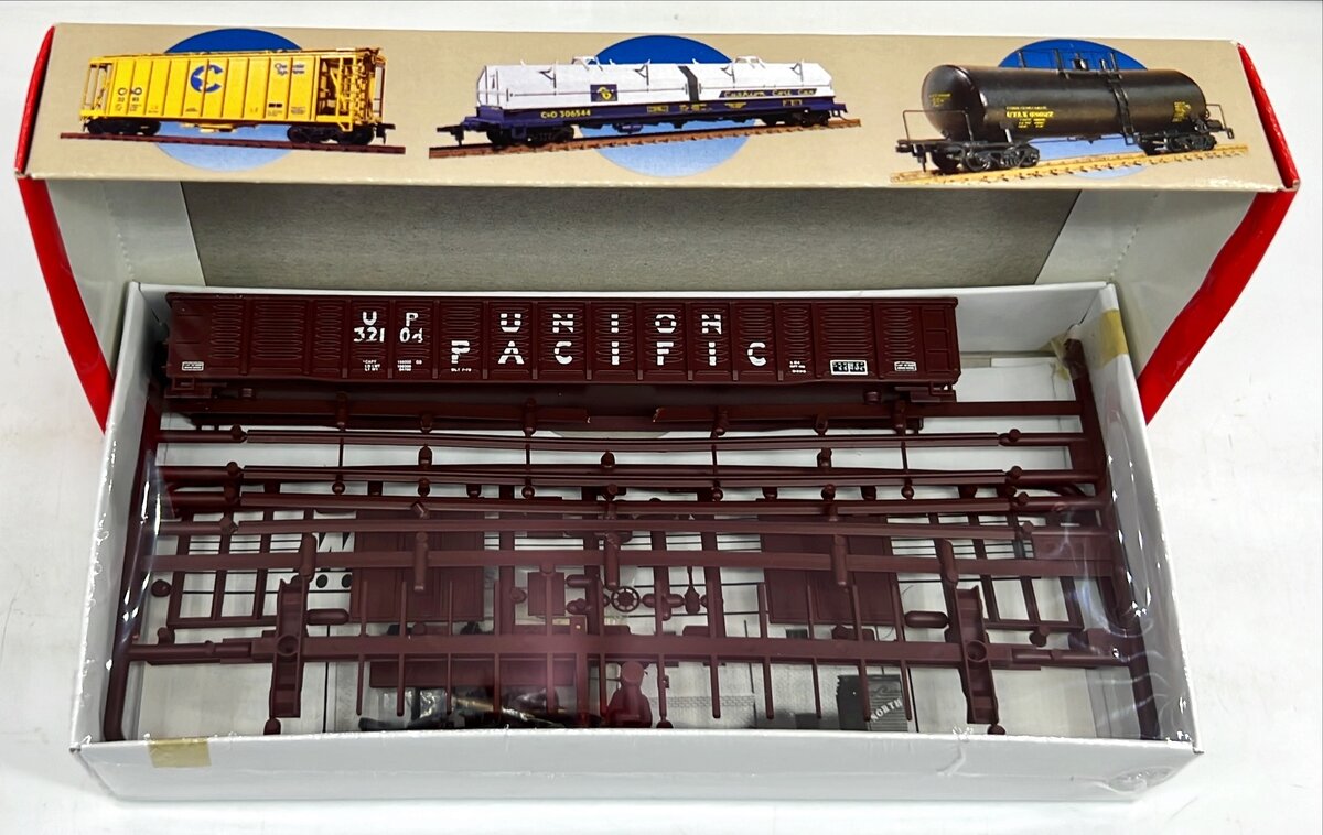Walthers 932-5901 HO Union Pacific 53' Thrall Gondola Kit #32104