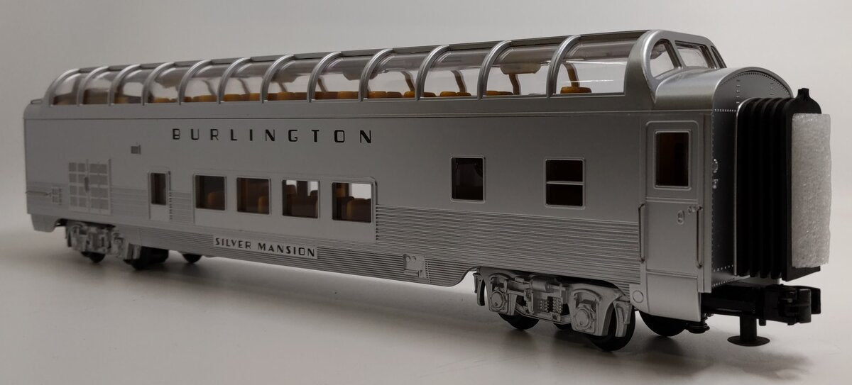 MTH 30-67878 O Gauge Burlington "Silver Mansion" 60' Streamlined Vista Dome Car
