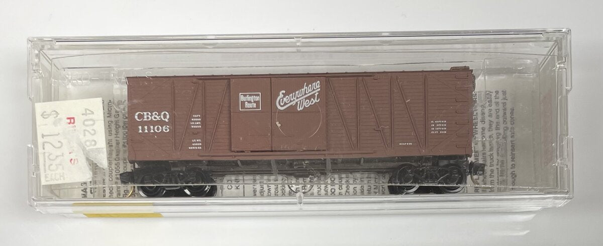 Micro-Trains 02900060 N CB&Q 40' 1&1/2 Door Outside Braced Boxcar #11106
