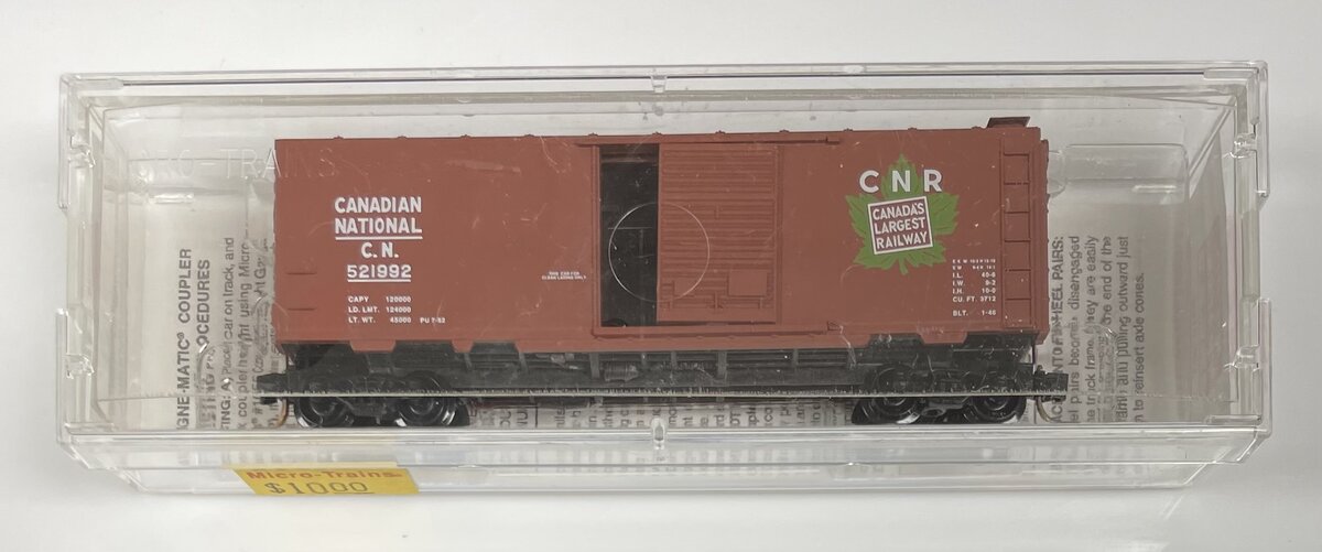 Micro-Trains 02000206 N Canadian National 40' Single Door Boxcar #521992