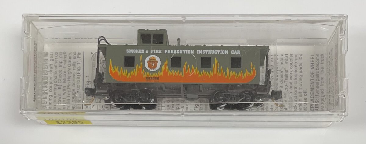 Micro-Trains 10000100 N Smokey Bear 36' Riveted Steel Side Caboose #X62000