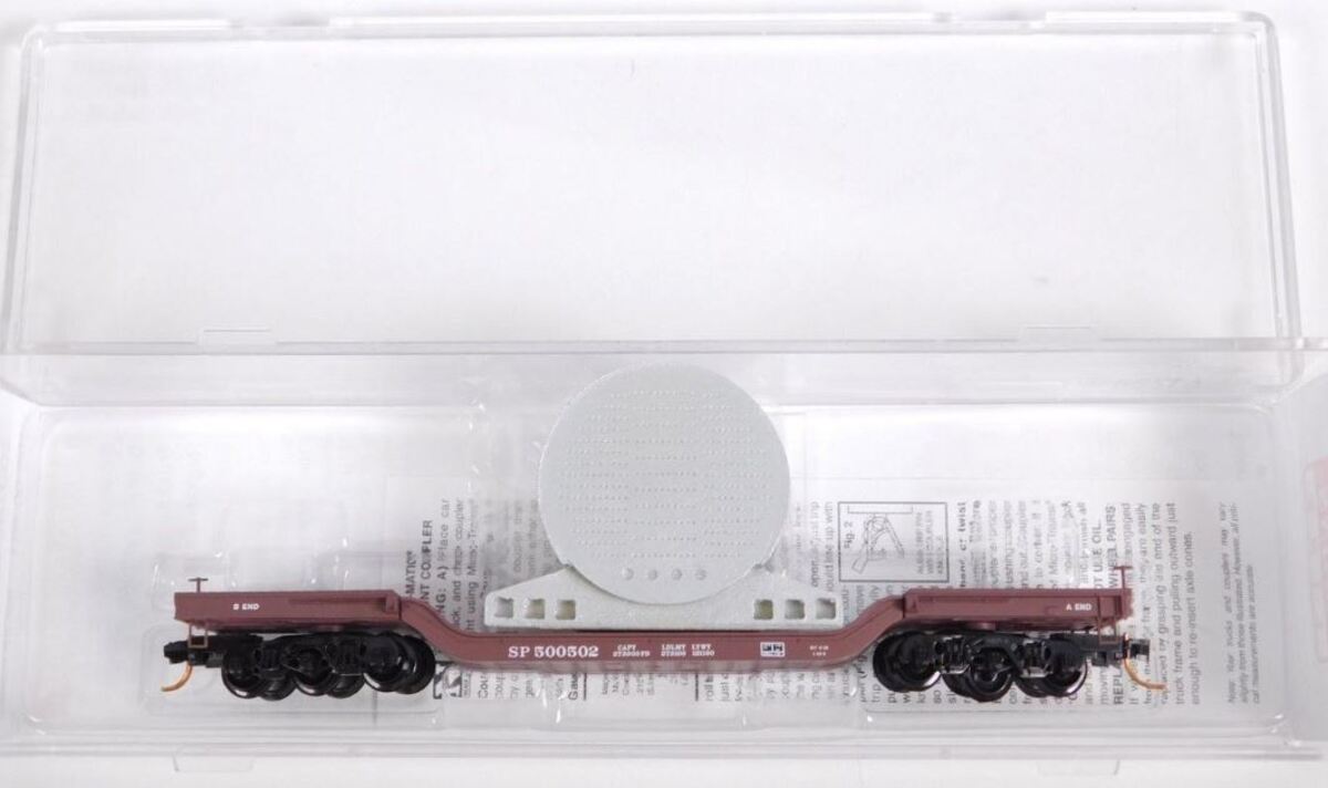 Micro-Trains 10900091 N SP Heavyweight Depressed-Center Flatcar w/Load #500502