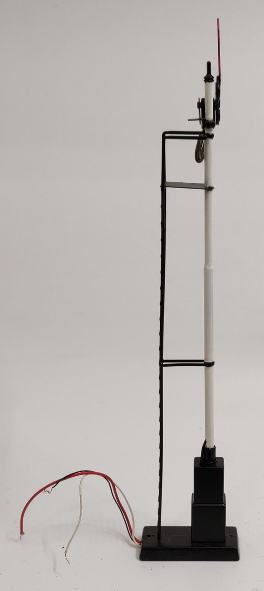 Lionel 6-22944 O Scale Mainline Diecast Automatic Semaphore