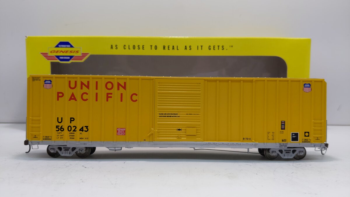 Athearn OG4051 HO Scale Union Pacific FMC OB 10' Door 60' Boxcar #560243