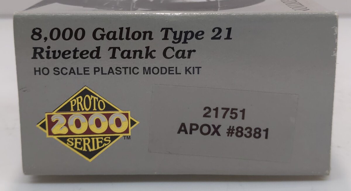 Proto 2000 21751 HO Scale APOX Life Like Tank Car Kit #8381
